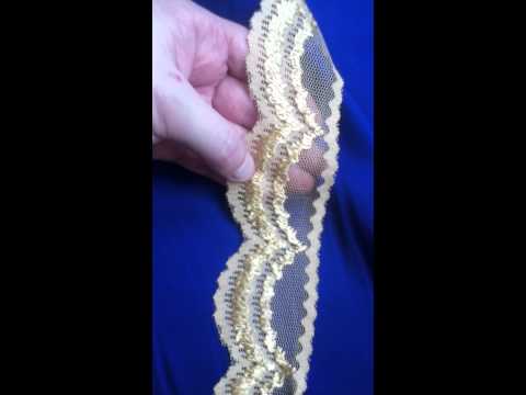 Fabric trim made of gold