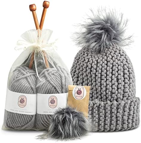 Simple and Stylish Knitting Set